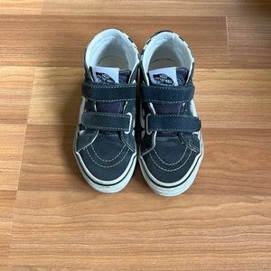 Kids Vans size 1 high tops Velcro